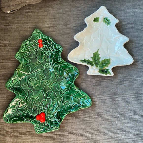 Vintage Other - Vintage Set of 2 Hobbyist Christmas Tree dishes/platters